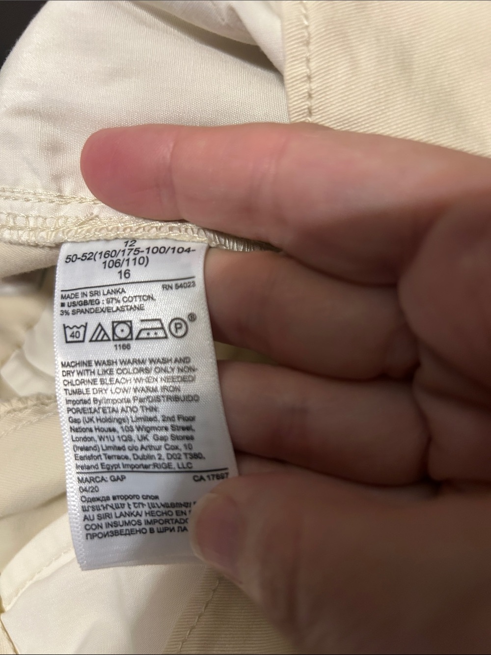 NEW Gap Straight Khaki High Rise Cropped Frayed Hem Cream Pants - Picture 6 of 6